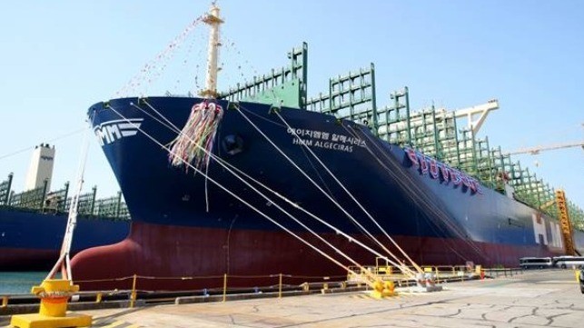 In Down Market, HMM Takes Delivery of World's Biggest Boxship